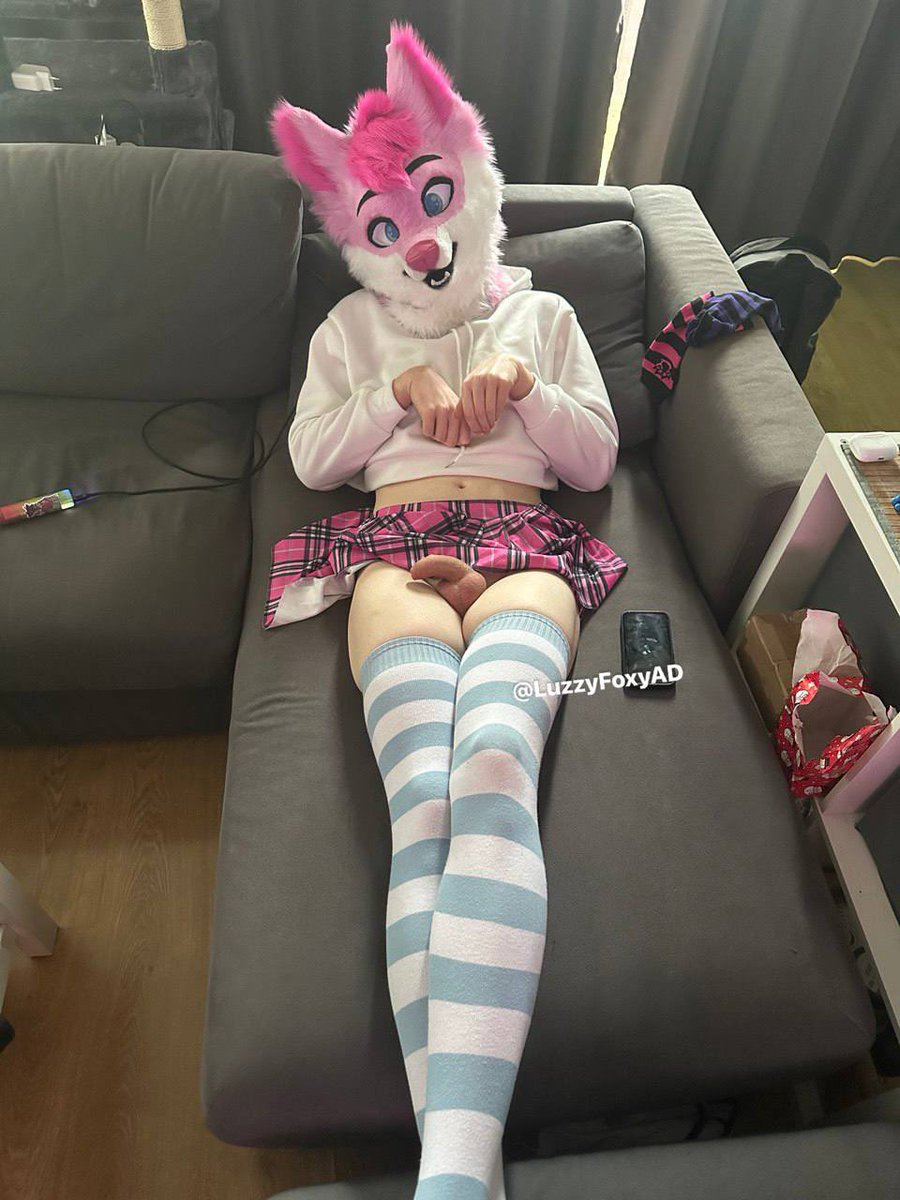 FoxedByLuzzy tweet media