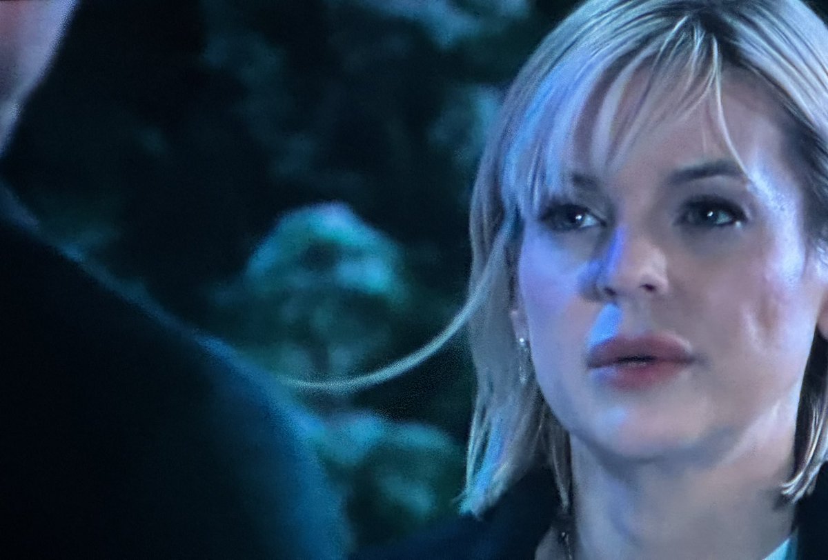 crimsonrum's tweet photo. #GH So I finally saw the #Naxie reunion scenes. They were bittersweet ๐ฅบ and actually very well done. I guess Maxie is more mature and in a good place w/Spinelli, who is raising her family w/her. The problem is they are both such good men. How can you not be happy for #Spixie ? https://t.co/Yw2YphOCdF