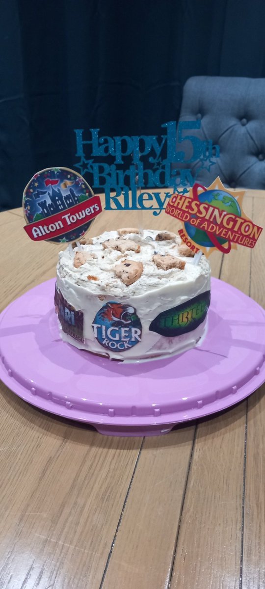 Maxp_5's tweet photo. Happy Birthday little P.... 15 today... https://t.co/ALhsa9ASRj