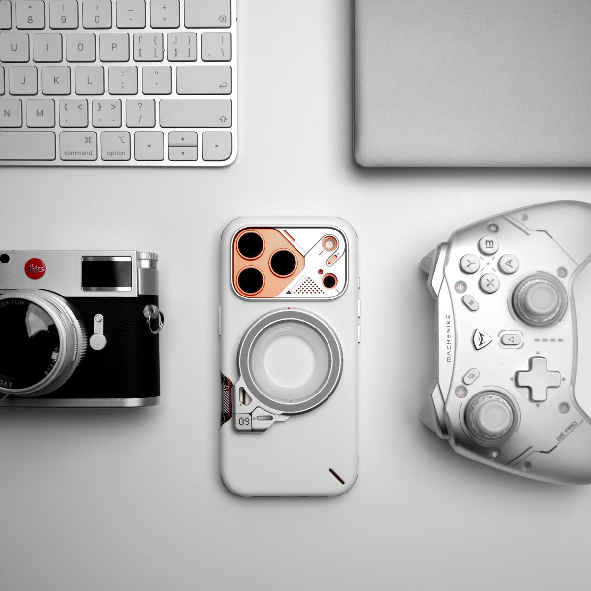 aulumu_official's tweet image. A great weekend starts with your hobby and lifestyle.

#aulumu #gadget #magsafe
