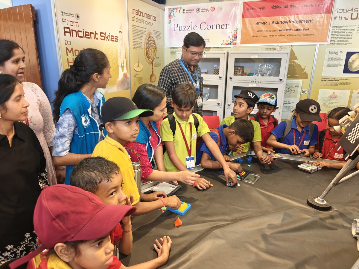 DSCDharampur's tweet photo. #NationalScienceDay was celebrated at @DSCDharampur a unit of @ncsmgoi, @MinOfCultureGoI with a #puzzlesolving activity where children explored simple puzzles, discovered solutions, and sharpened their thinking skills.

(1/2) https://t.co/V1ri3Y0EcN