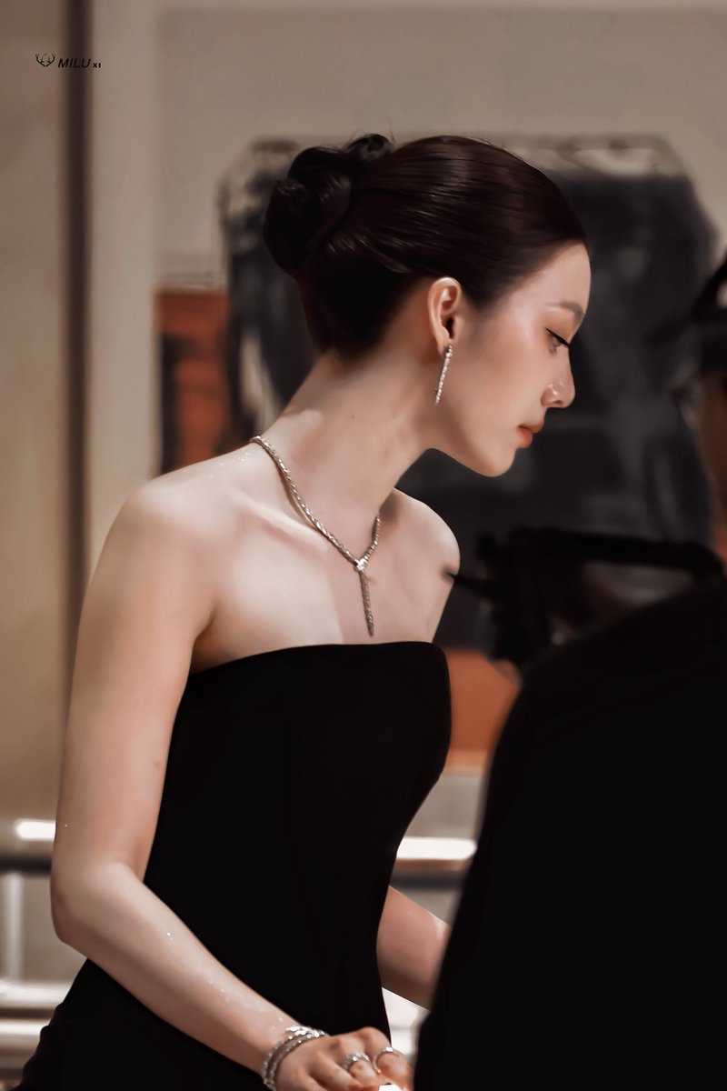 Miluxi30's tweet photo. 260228 💫

#OrmFriendOfBvlgari 
#Bvlgari 
#OrmKornnaphat 
#ออมกรณ์นภัส https://t.co/4LgMPjyCtm