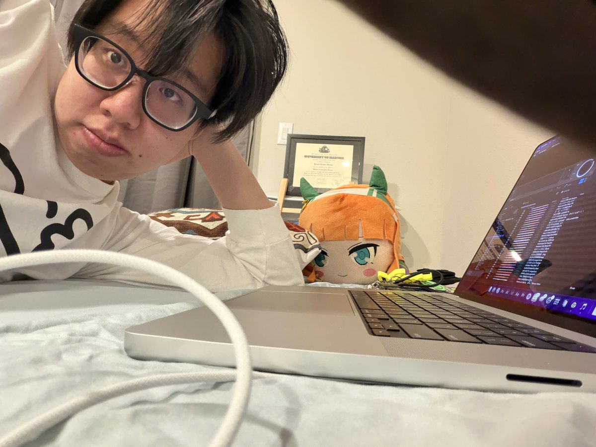 HYPERLOCK tweet media