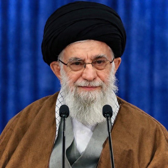cryptorover's tweet photo. 💥BREAKING:

🇺🇸🇮🇷 Iran says all US bases in the Middle East are now targets. https://t.co/wzlco97tJI