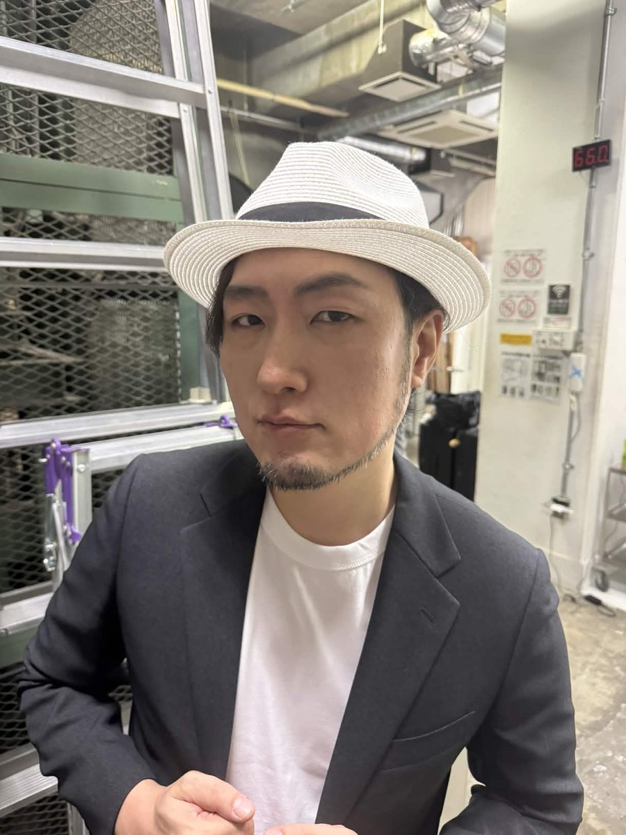 LaVISION。 tweet media