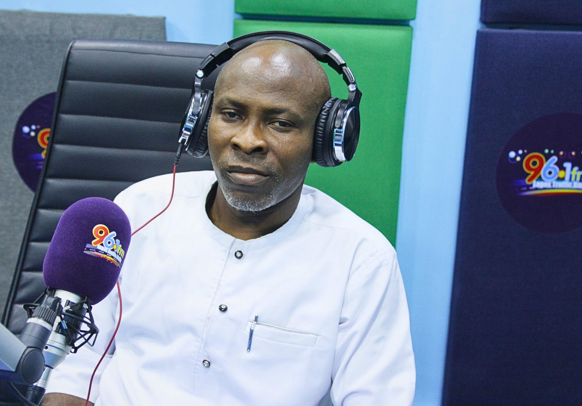 lagostraffic961's tweet image. 🚛 Behind every busy port is a truck operator navigating real challenges.

On MARITIME TODAY, Temidayo Anthony speaks with AMATO’s technical head on the truck operator’s dilemma within Nigeria’s port logistics system.

#MaritimeToday #AMATO #PortLogistics #TruckOperators