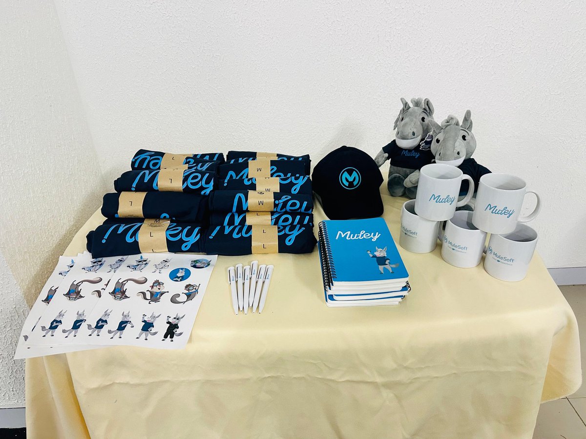 YarlSFO's tweet photo. 💙 𝐋𝐨𝐯𝐞 𝐋𝐞𝐭𝐭𝐞𝐫𝐬 𝐭𝐨 𝐌𝐮𝐥𝐞 – 𝐇𝐚𝐩𝐩𝐞𝐧𝐢𝐧𝐠 𝐍𝐨𝐰!

The MuleSoft Vibes are in full swing at Cloud Hub, Jaffna! 💌✨

We’re live with our special Mulentine edition of the MuleSoft Meetup, diving into Vibe Coding practices and building Mule applications together using clean and modern integration approaches. 

From understanding flows to crafting MuleApps the right way, today is all about strong MuleSoft Vibes, meaningful learning, and powerful community connections.

A big thank you to Ravindran Dhanushkar and Madara Senevirathna from Code Terriers for leading this session and sharing their knowledge, insights, and amazing energy with our community.

#LoveLettersToMule #MuleSoftVibes #Mulentine #MuleSoft #YarlSFO #Salesforce #TrailblazerCommunity #CommunityExcellence