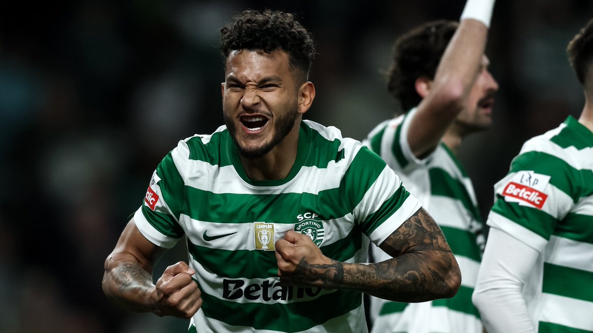 SportingCP's tweet photo. 𝐋𝐀𝐃𝐎 𝐀 𝐋𝐀𝐃𝐎. Até ao fim 🫂 #SCPGDEP https://t.co/uB06u9vUz5