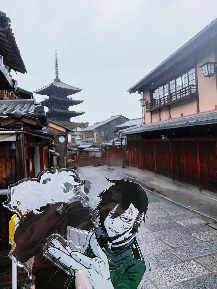 ℕ𝕆𖤐´- tweet media