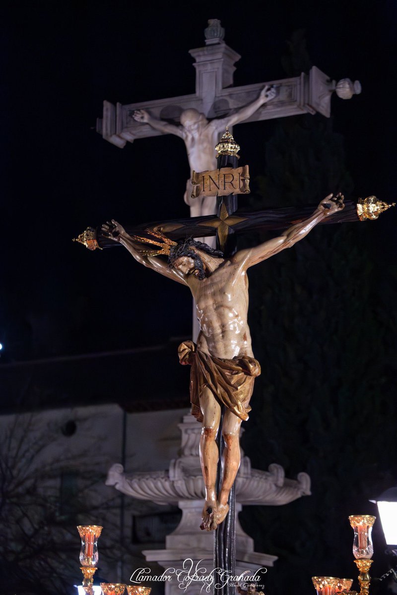 Granada y su Señor.

📸 <a href="/LlamadorCofrGR/">Llamador Cofrade Granada</a>