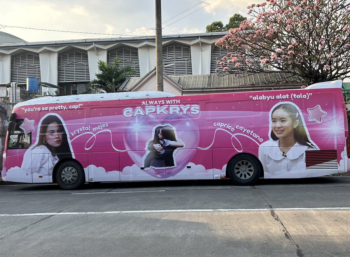 gmanews's tweet photo. LOOK: Fan support for the "Pinoy Big Brother: Celebrity Collab Edition 2.0" housemates flood the streets of Mother Ignacia in Quezon City ahead of the Big night, Feb. 28, 2026. | via Jade Yap/GMA Integrated News

#PBBCollab20TheBigNight https://t.co/0fo5sxXynd