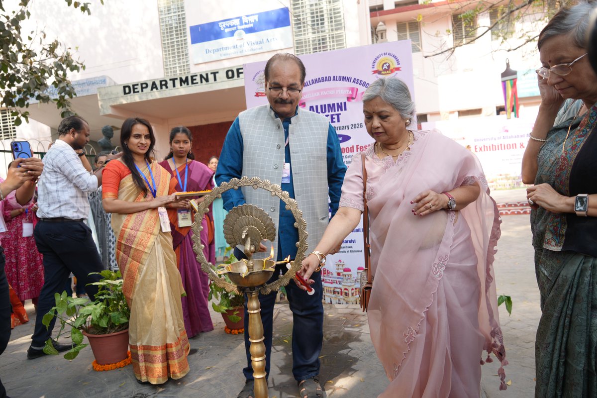 UoA_Official's tweet photo. Inaugural Ceremony | FAMILIAR FACES FIESTA 2026
University of Allahabad Alumni Association
28 February 2026
#UniversityOfAllahabad #AllahabadUniversity #AlumniMeet2026 #UoAAA #AlumniConnect #KaviSammelan
#Dastangoi #LiteraryEvening #PrayagrajEvents #UniversityEvents #Prayagraj https://t.co/tVxmOcol2n