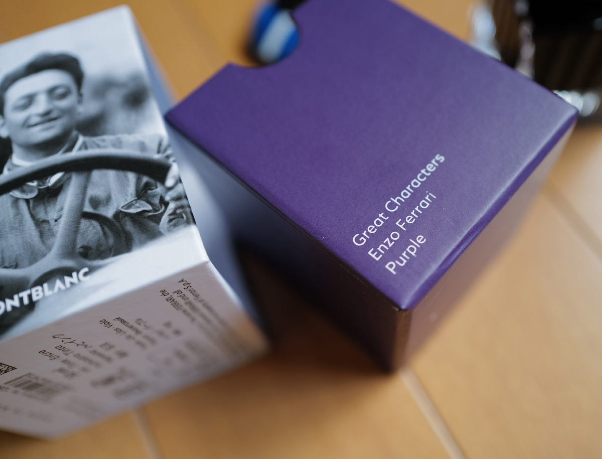フェラーリとモンブランとのコラボによる「インク」購入