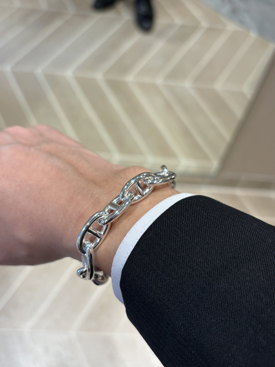 ばしこ tweet media