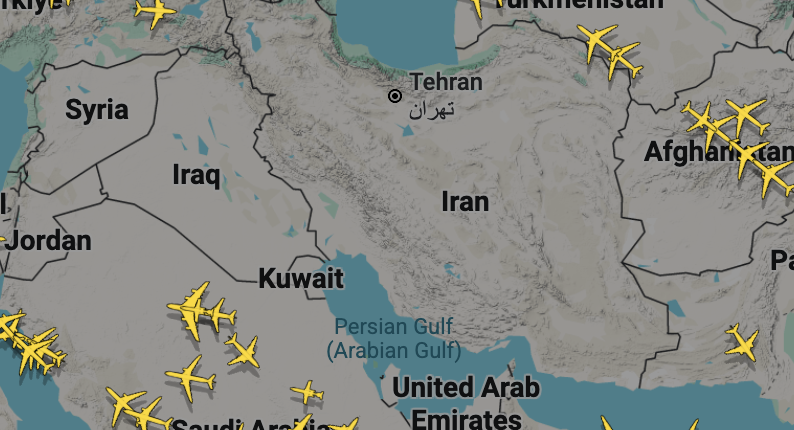 nexta_tv's tweet image. So, here’s where things stand:

🔻 Iran has struck US forces in Qatar, Bahrain, Kuwait, and the United Arab Emirates.

🔻 Bahrain has confirmed that the headquarters of the US Navy’s Fifth Fleet was targeted in a missile attack.

🔻 Qatar’s Ministry of Defence stated that an