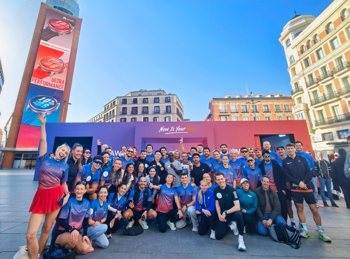 Huawei Mobile tweet media