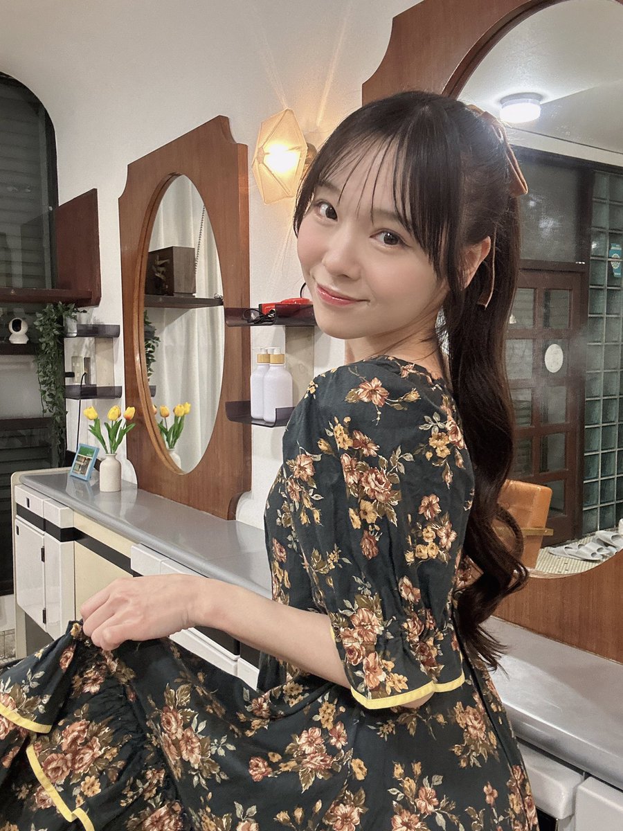 smooth撮影会
ありがとうございました😊

超超超楽しみにしていたスタジオ🥹✨実物もレトロ可愛くてずっとうきうき気分でした🎵お写真が楽しみ。。

1枚目のテーマは「床屋さんちのお洒落なお嬢さん♪」2枚目はカメラマン様からいただいた「艦これ」のお衣装✨全然違う雰囲気で撮影していただけて楽しかったです☺️💓