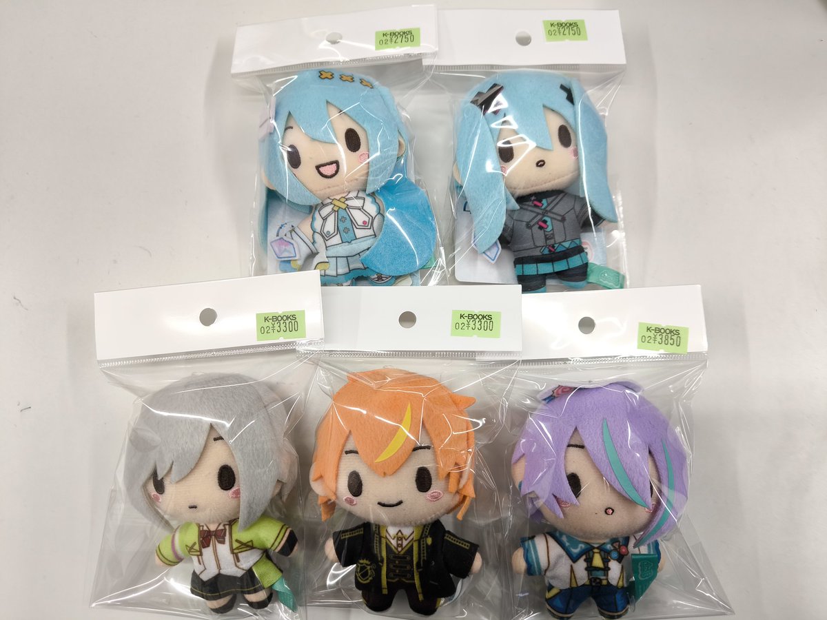 入荷情報】 プロジェクトセカイ ふわぷちマスコット 初音ミク 日野森