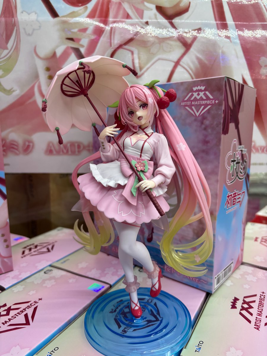 ❣新景品投入情報❣ 【桜ミク AMP＋フィギュア～桜ドレスver
