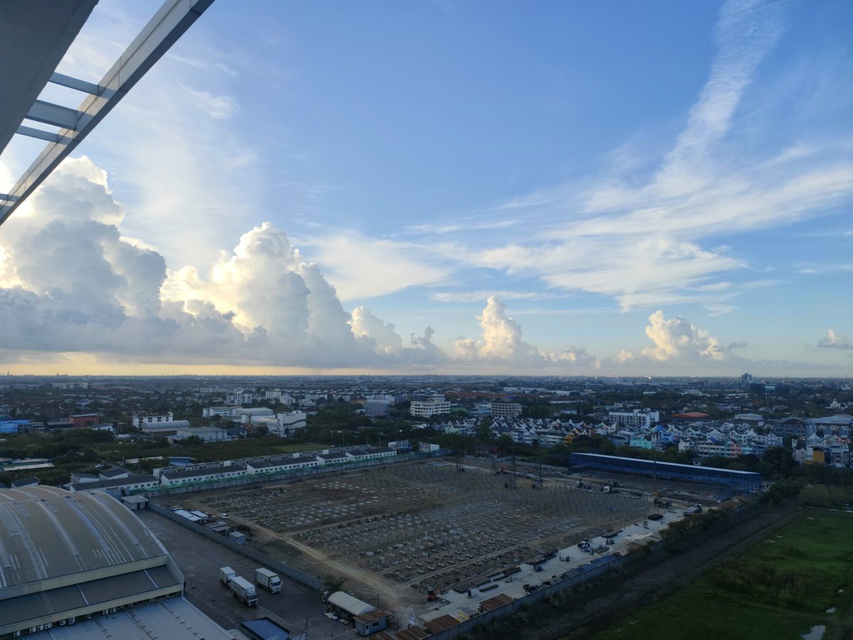 人間如獄 tweet media