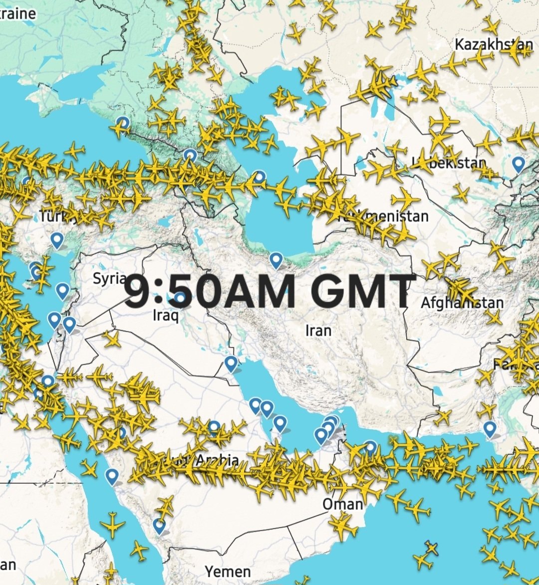 ArunApexPrime's tweet photo. The flight path (airspace routing) is being adjusted rapidly due to the accelerating escalation of the conflict
#Iran #Israel #war #UAE #Qatar #Kuwait #Bahrain #flight #airspace https://t.co/yoPJyDCNhA