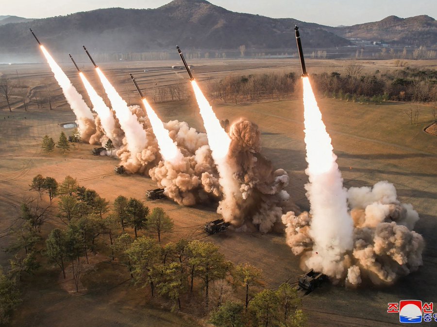 ماذا عن القواعد الأمريكية في تركيا 🇹🇷؟
هل ستصلها الصورايخ الإيرانية
#Iran 
#طهران 
#الحرب_العالمية_الثالثة