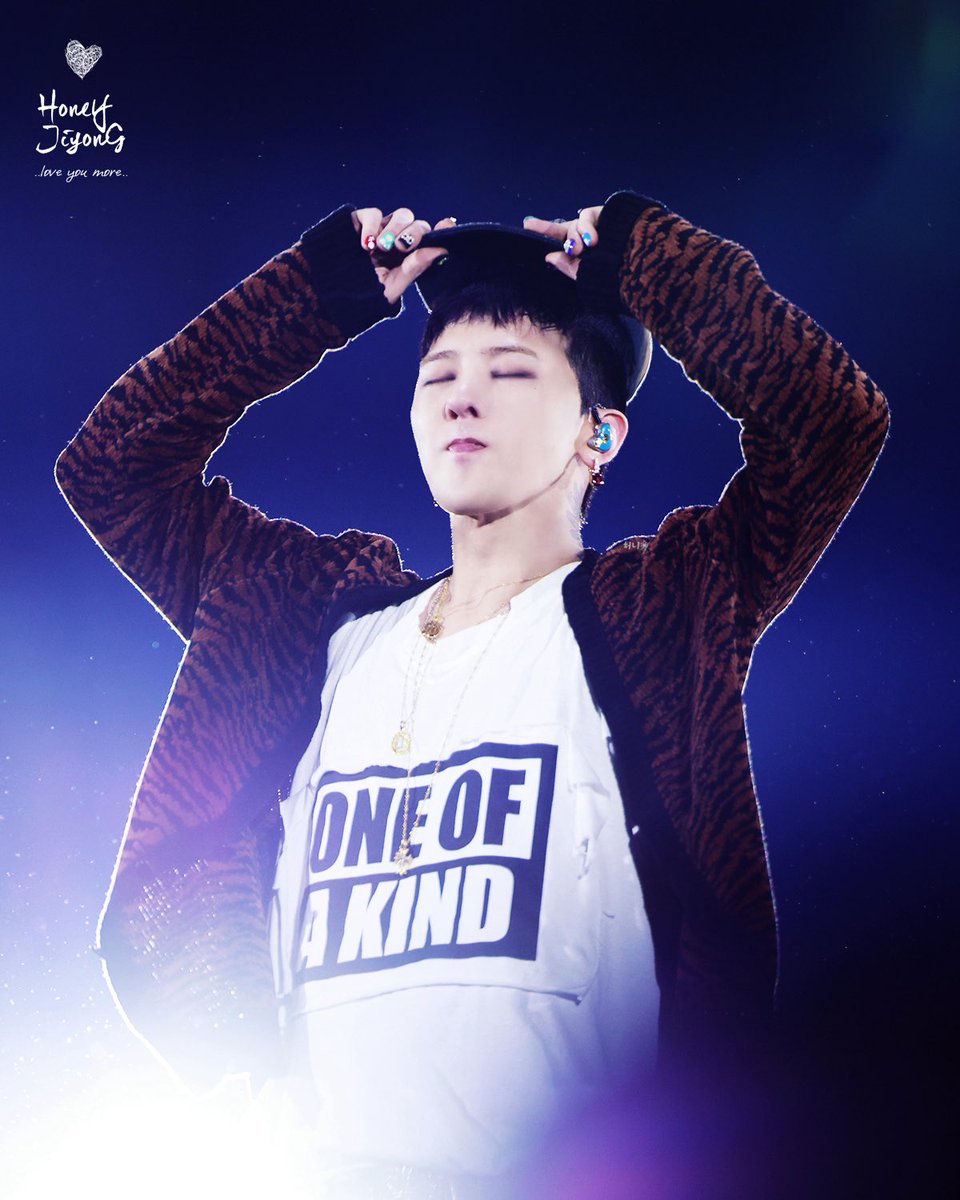 허니지용♡ tweet media