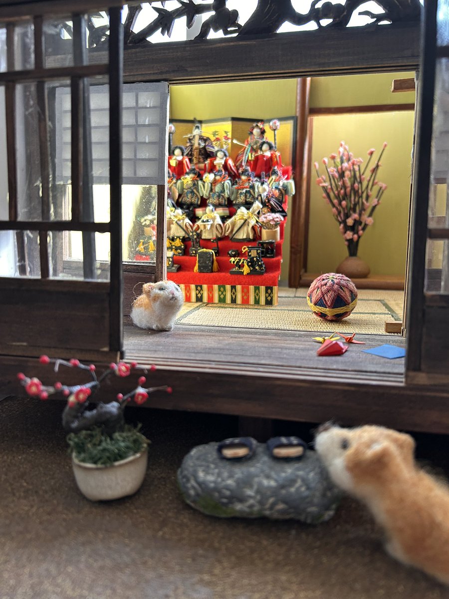 bush__clover's tweet photo. 昭和のお雛様 https://t.co/ifZNnmdbg7