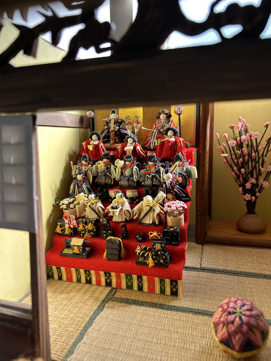 bush__clover's tweet photo. 昭和のお雛様 https://t.co/ifZNnmdbg7