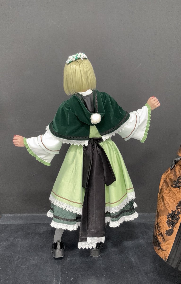 ※.5舞台コスプレ

いってんご部魔女合わせ〜〜❣️
ビリジアン🌱でした！マジで皆完璧で美女に囲まれて幸せやった😭💕全員衣装お疲れ様でした✨データ見せてもらったけどさいこ〜！😭
後編がもっと楽しみになった🙏✨
5人ともありがとうこざいました❣️

#あざやかに0228
