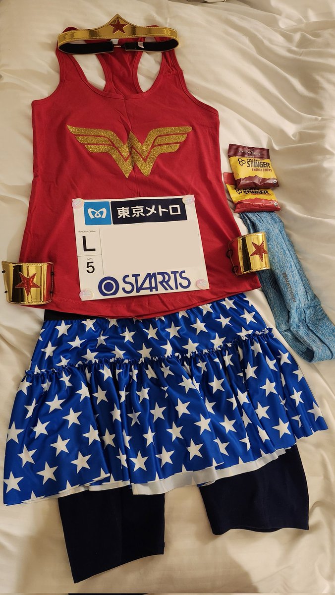 Forrunningoutld's tweet image. Flat me waits in anticipation. Run like the wind everyone! @TokyoMarathon_E @wmmajors #sixstarjourney #26point2 #runnersoftwitter
