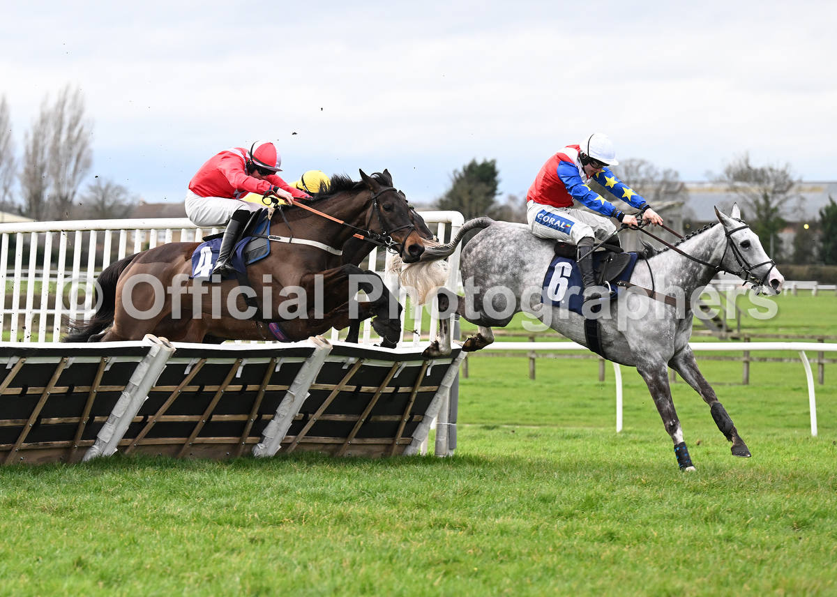 OfficialPhotographers tweet media