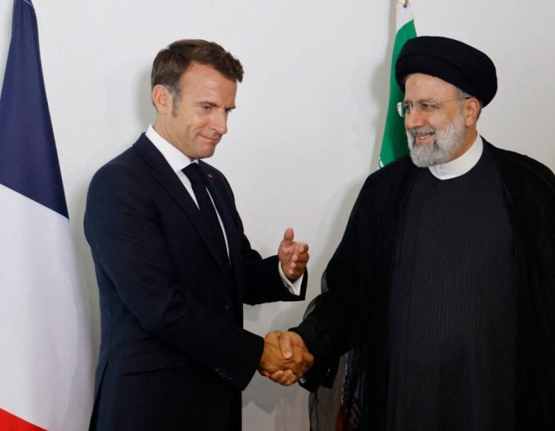 How do you feel now, Macron?

<a href="/EmmanuelMacron/">Emmanuel Macron</a>