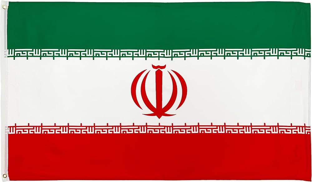 من در کنار ایران ایستاده‌ام.🇮🇷