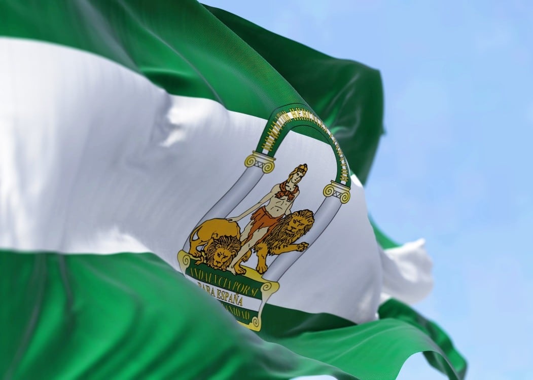 Aprovecho el día de Andalucía para poner estos datos interesantes:

- Córdoba es la única ciudad del mundo con mayor número (4) de bienes Patrimonio de la Humanidad.

- La provincia de Jaén es la que más castillos tiene de Europa y la segunda del mundo.

- Málaga fue elegida