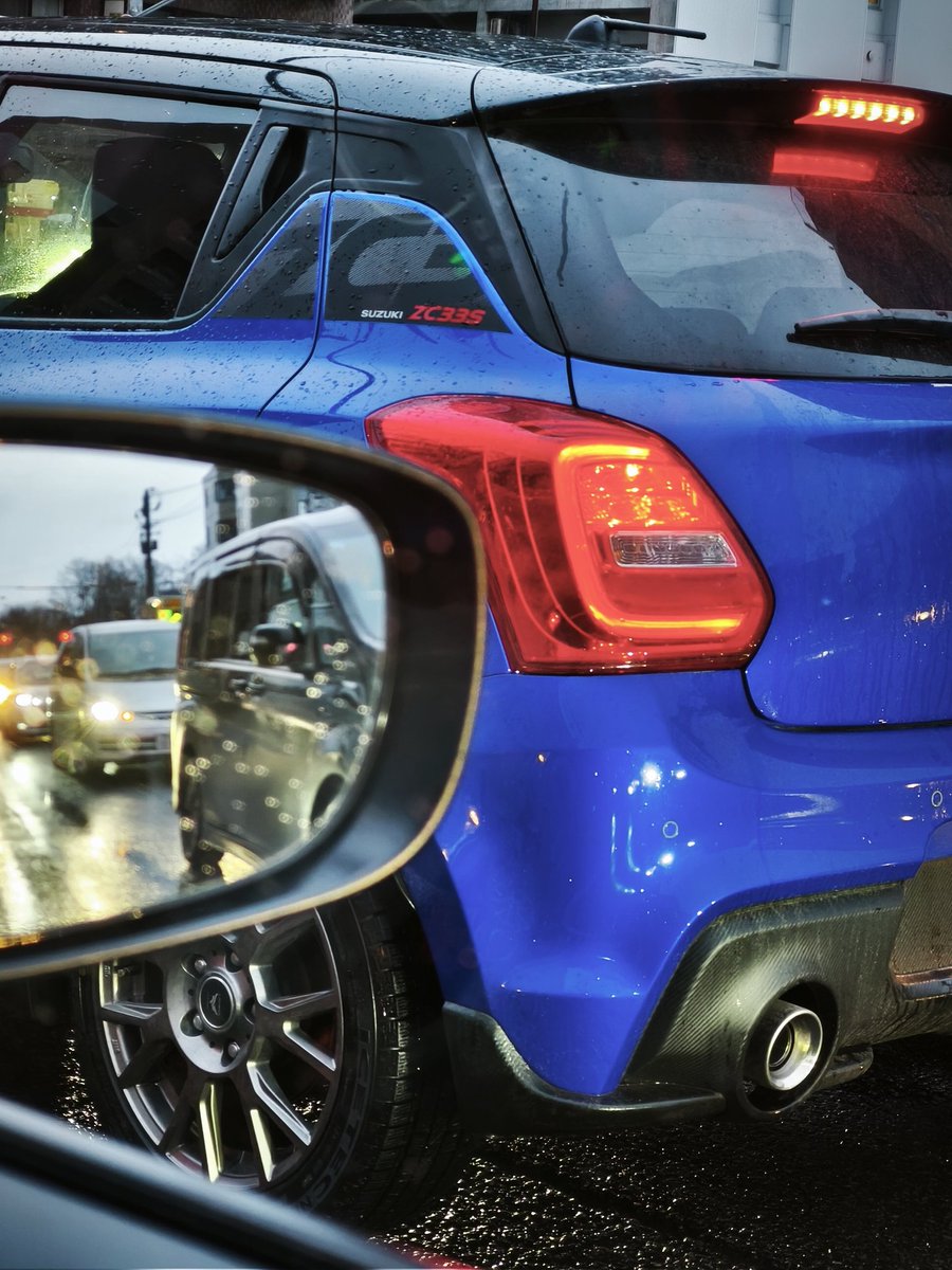 ZC33Sファイナルエディション初めて見かけた