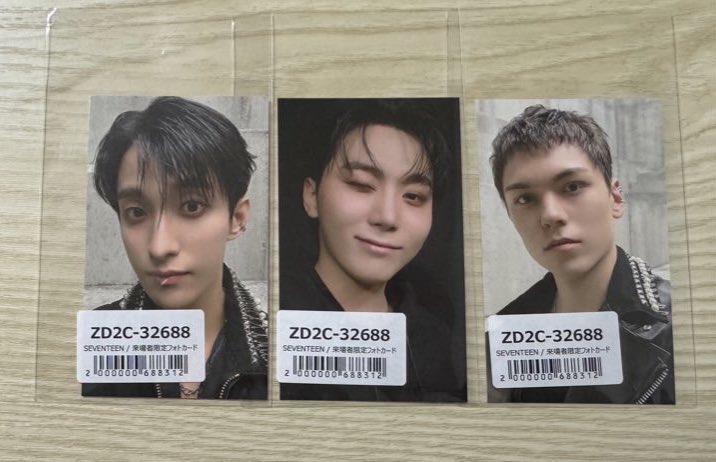 h017k0's tweet photo. SEVENTEEN セブチ NEW_ 会場限定 特典 トレカ 交換

譲 ユニバ ドギョム スングァン バーノン

求 Weverse ユニバ ディノ＞Weverse ホシ

郵送、同日発送希望。
お気軽にお声かけください☺️ https://t.co/tQkxZnKHRb