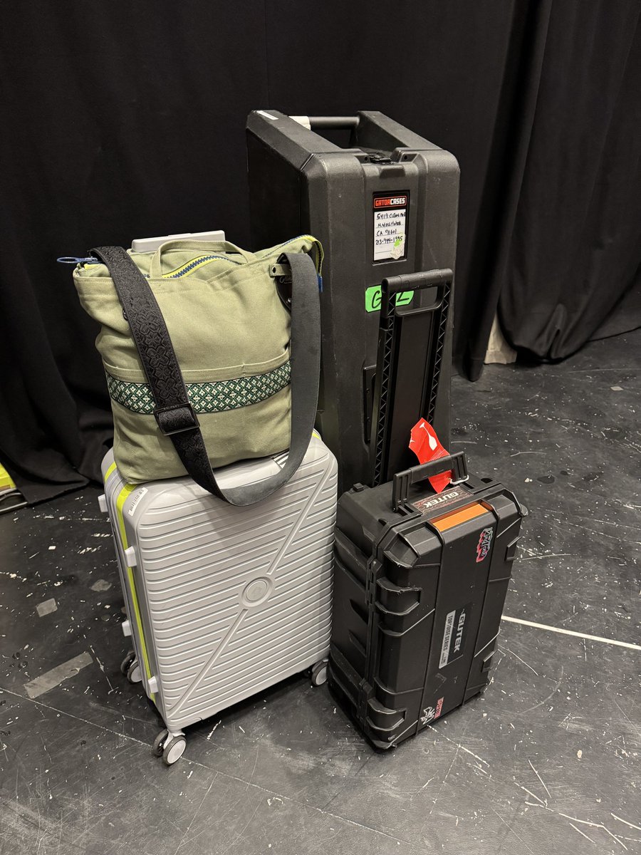 stillduckin's tweet image. #elarastraps #totebag No.3 Landing in Finland🎸
at House Of Culture .
always together ❣️ lovely.
エララ・ストラップ #トートバッグ フィンランド初上陸！
#madeinjapan #guitar #bass #strap 

elarastraps.jp