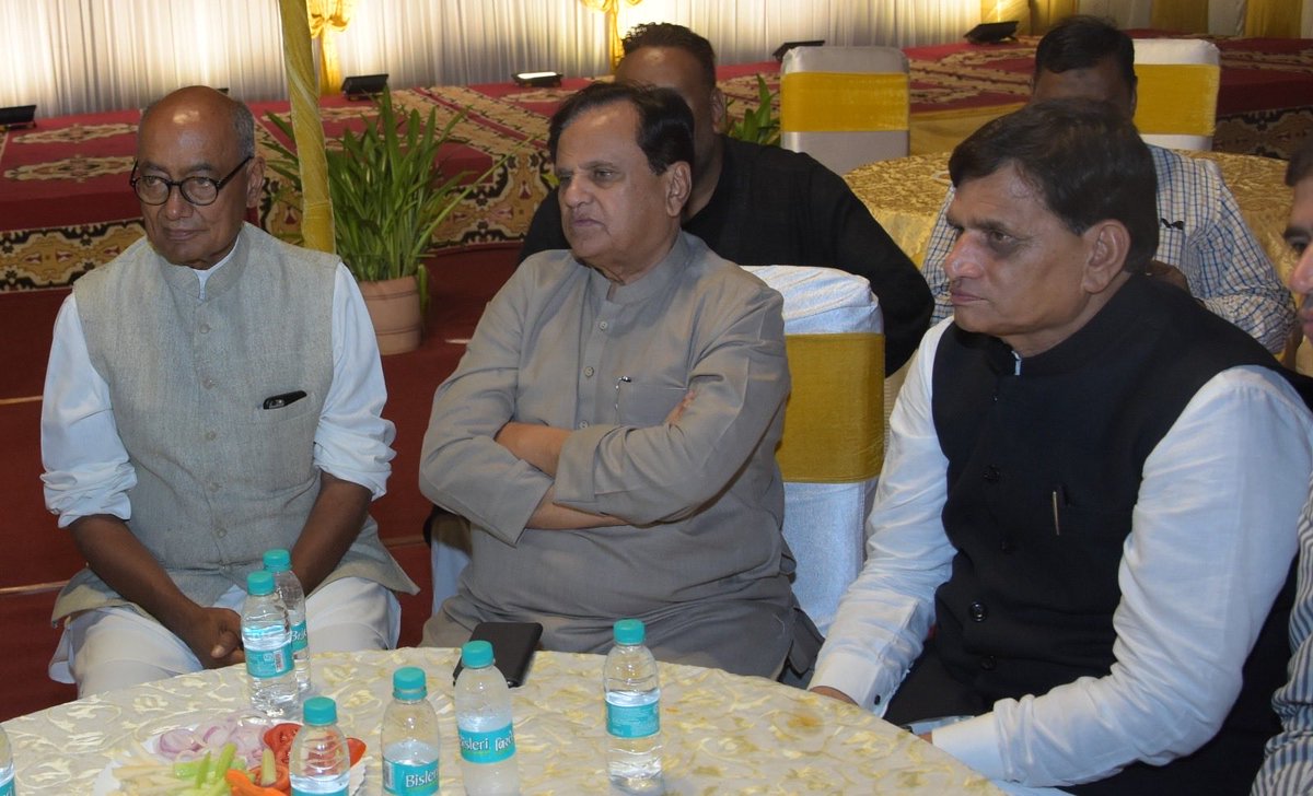 कांग्रेस के वरिष्ठ नेता, राज्यसभा सांसद एवं मध्यप्रदेश के पूर्व मुख्यमंत्री <a href="/digvijaya_28/">Digvijaya Singh</a> जी को जन्मदिन की हार्दिक शुभकामनाएँ।