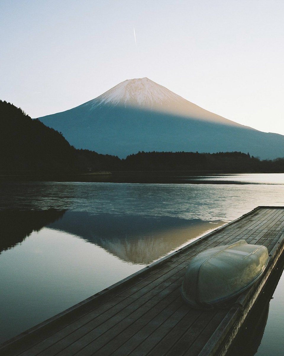 bee_tk_'s tweet photo. Mt.Fuji
#mamiya7ii https://t.co/mWr3hY3jhw