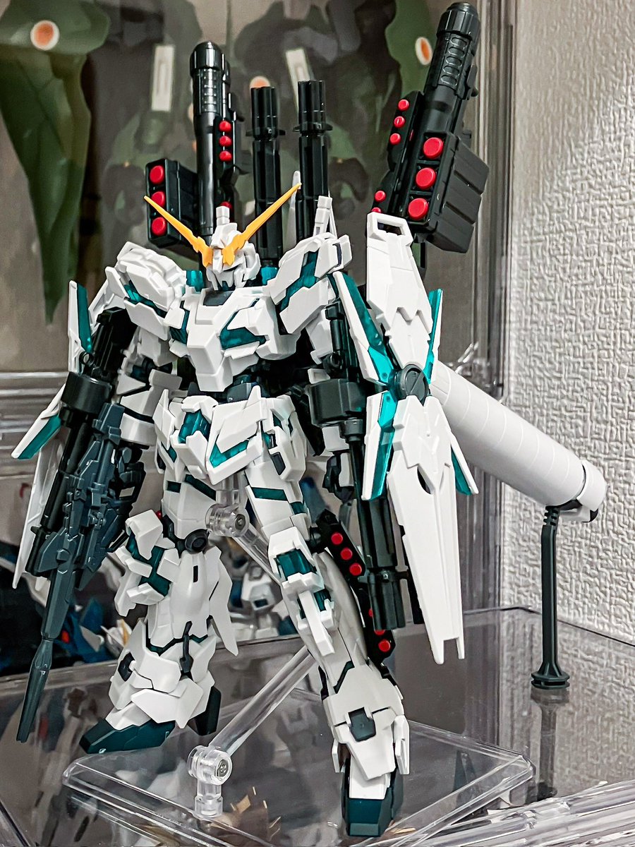 #8日18日28日はパチパチパチ組の日
#ガンプラ #HGUCフルアーマー・ユニコーンガンダム