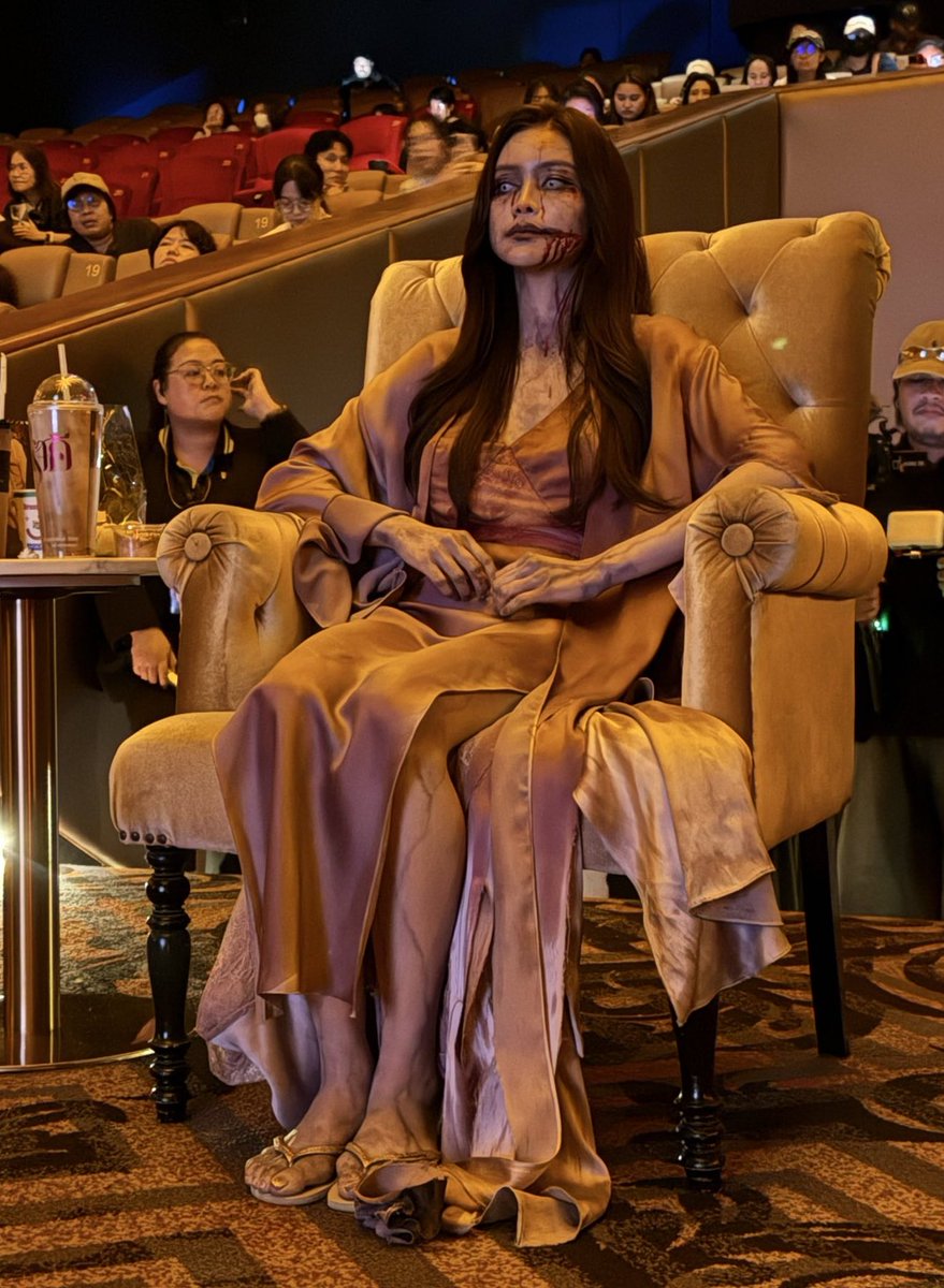 ทำถึง ❌
ทำเกิน ✅
คุ้มแล้วเนอะ รอบนี้ 
#ราคีFanScreeningENGFA