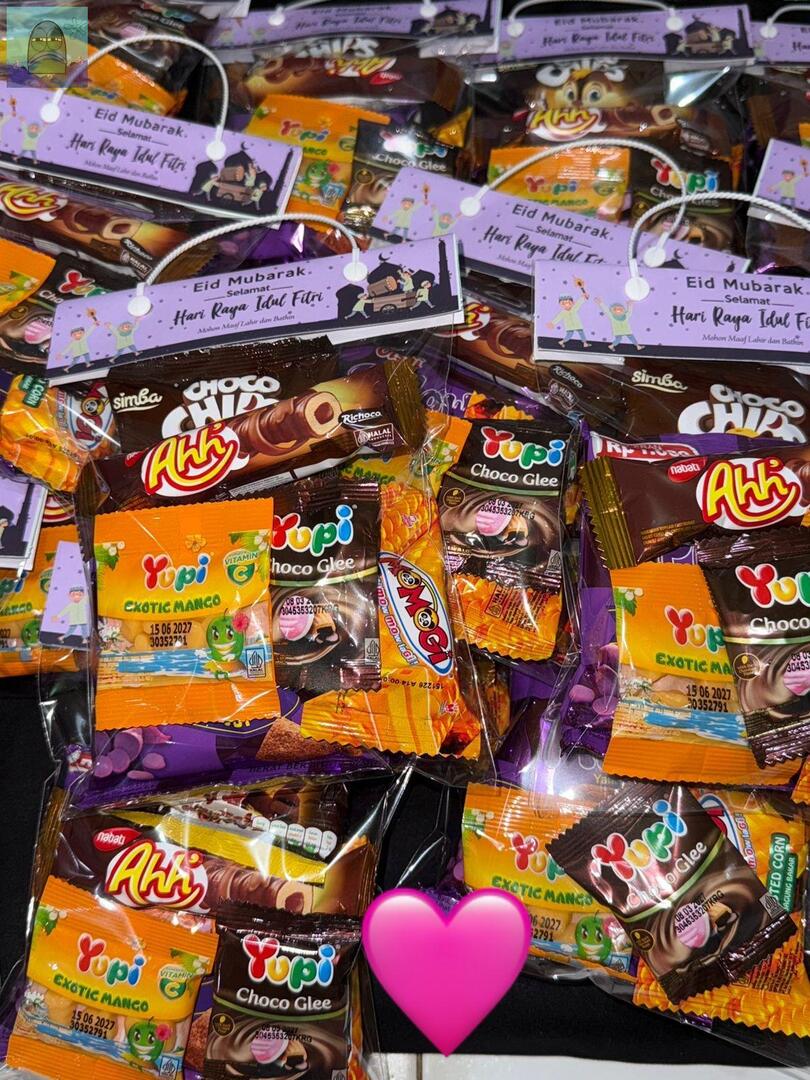 💚 Lebaran tahun ini alhamdulillah ada rezeki lebih jd bisa ngasih keponakan,udh di siapin dr bulan Januari😭🤣 Saking excited nya ya ampuunn