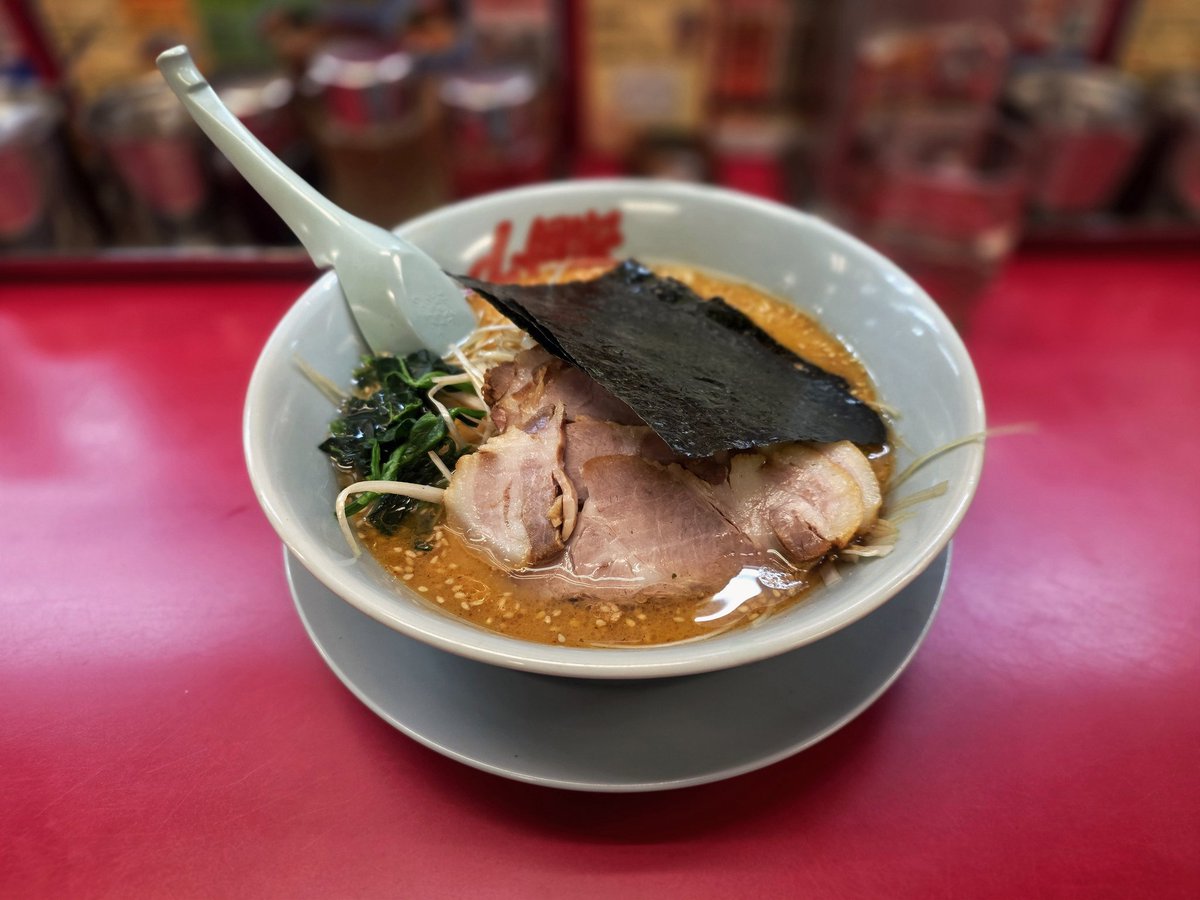 さしみ tweet media