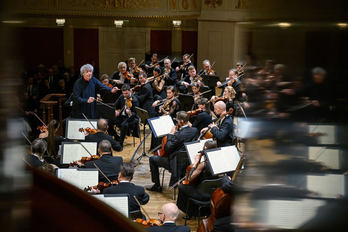 Czech Philharmonic tweet media