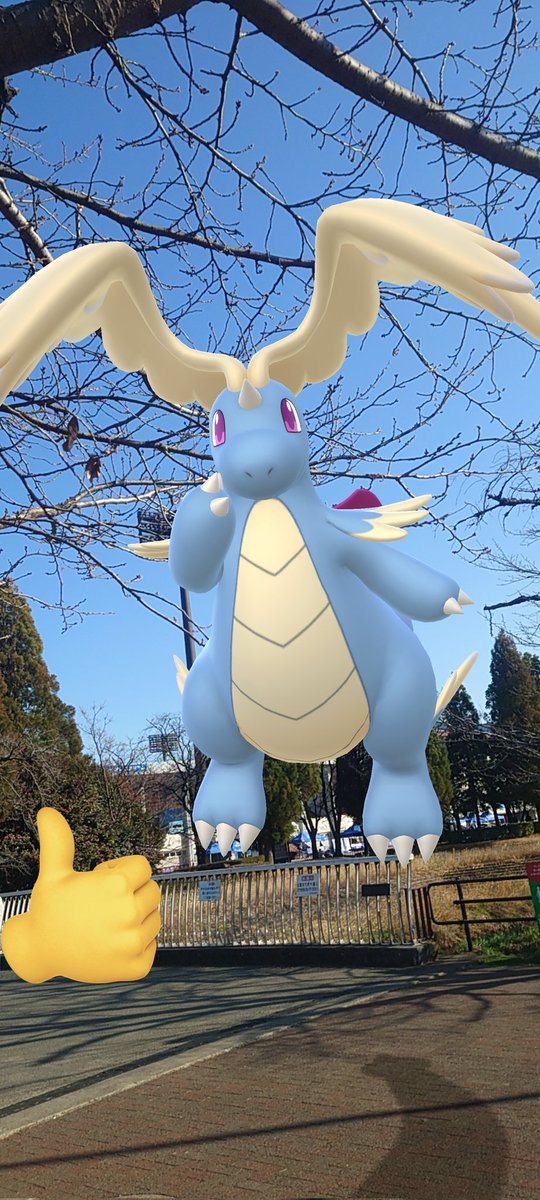 uniuni_gian's tweet photo. カイリューのスペシャル背景色ち狙い

こーゆー時、いつも全然出てくれないけど、今日ははじまってすぐに来て頂けた✨✨

 #ポケモンGO https://t.co/48ypL17hhf