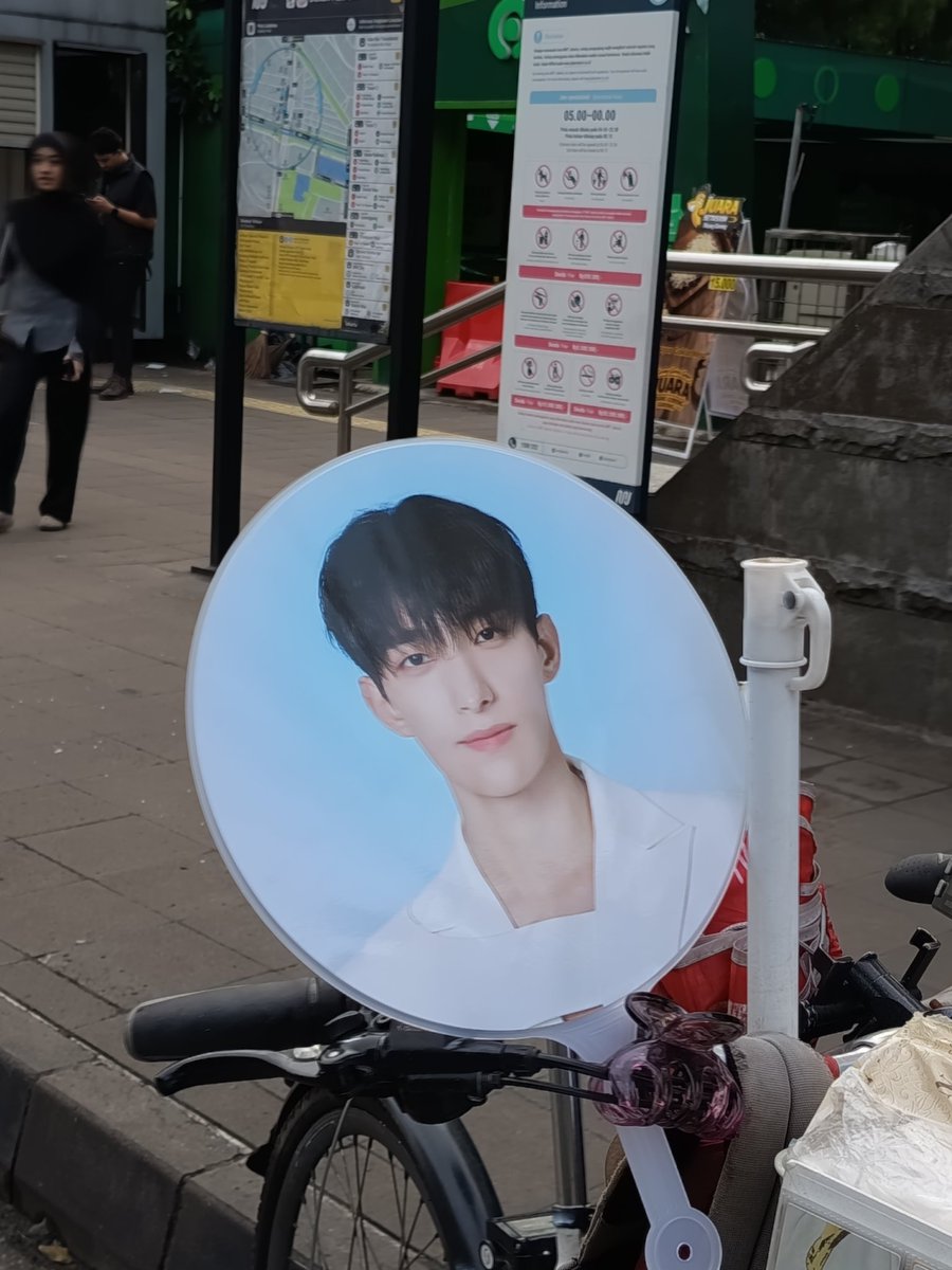 this handsome bang jago already waiting here!