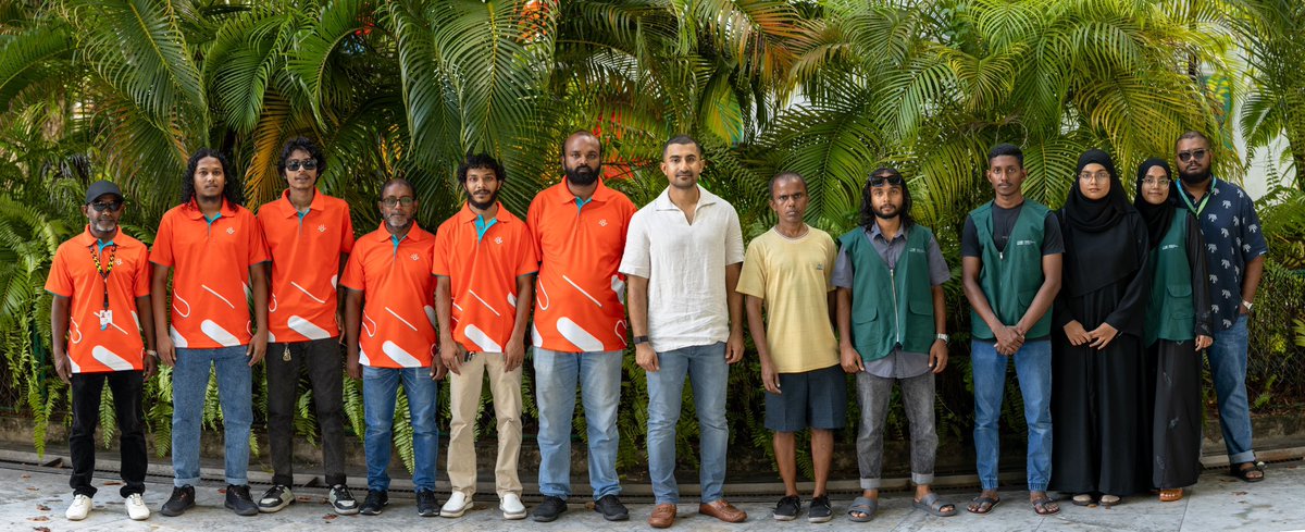 mmwmaldives's tweet photo. Not all connections need a device.
Some are built through compassion.
Some are delivered by hand.
Yesterday, meals reached those far from home — because when we connect with purpose, impact travels further. 🌙
#DonateAMeal #Ramadan2026 #MMWM
@Dhiraagu https://t.co/ip2tfjxyHZ
