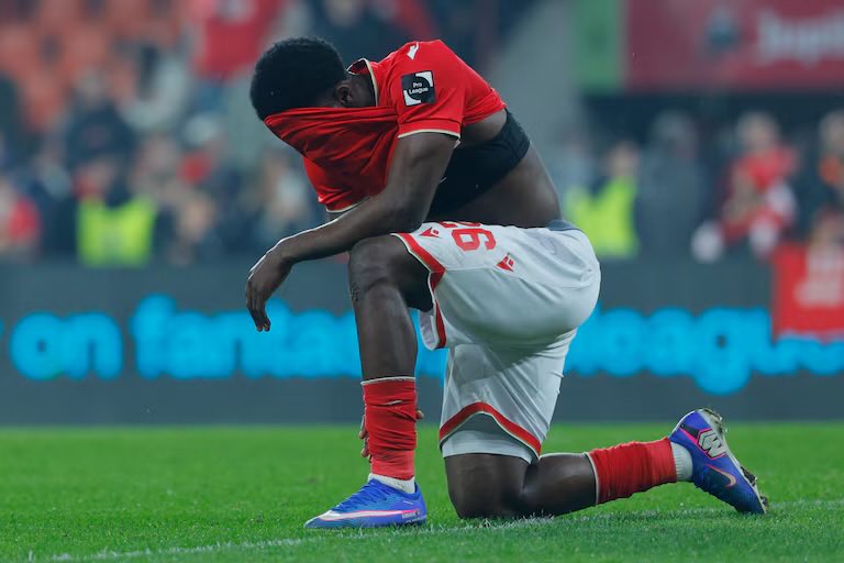 Au Cœur du Standard tweet media