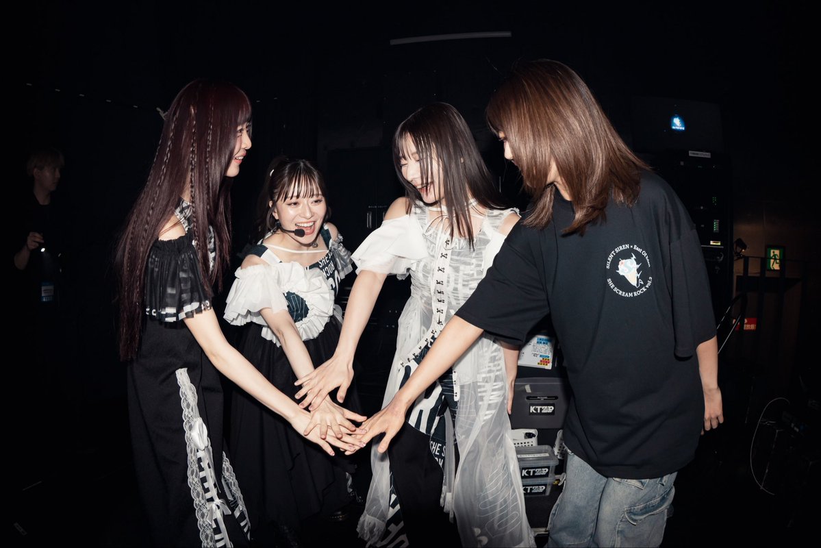 SHESCREAMROCK #SILENTSIREN #サイサイ
